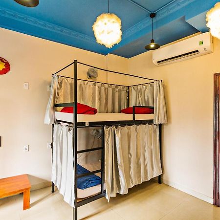 Spot On 711 Otium Hostel Дананг Экстерьер фото