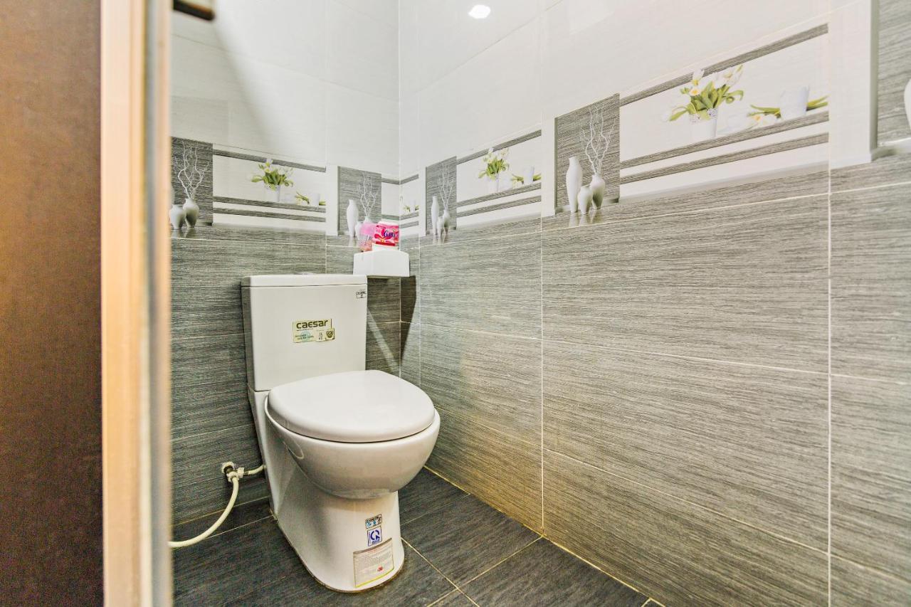 Spot On 711 Otium Hostel Дананг Экстерьер фото